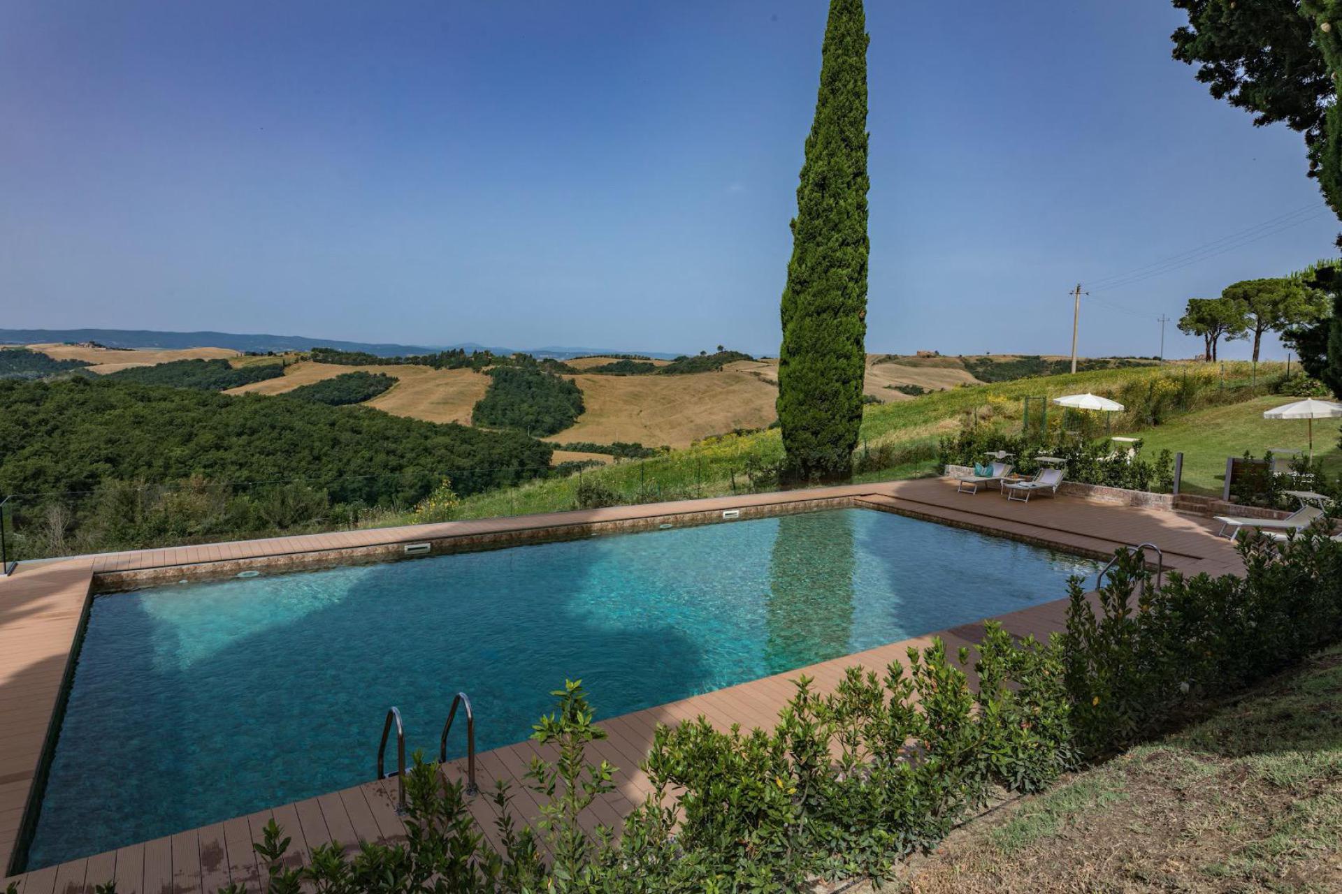 Agriturismo Tuscany Agriturismo in Tuscany with great views
