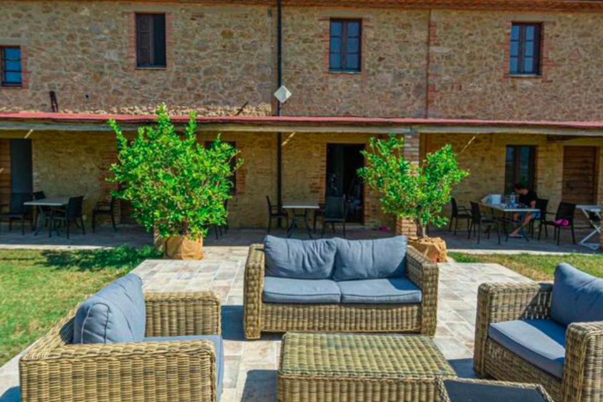 Agriturismo Tuscany Centrally located agriturismo with heated pool