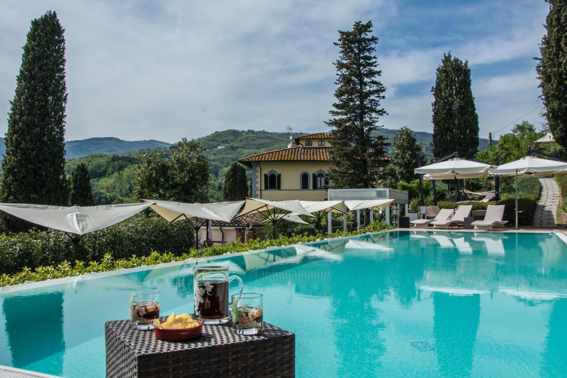 Elegante toscaanse villa tussen Lucca en Florence