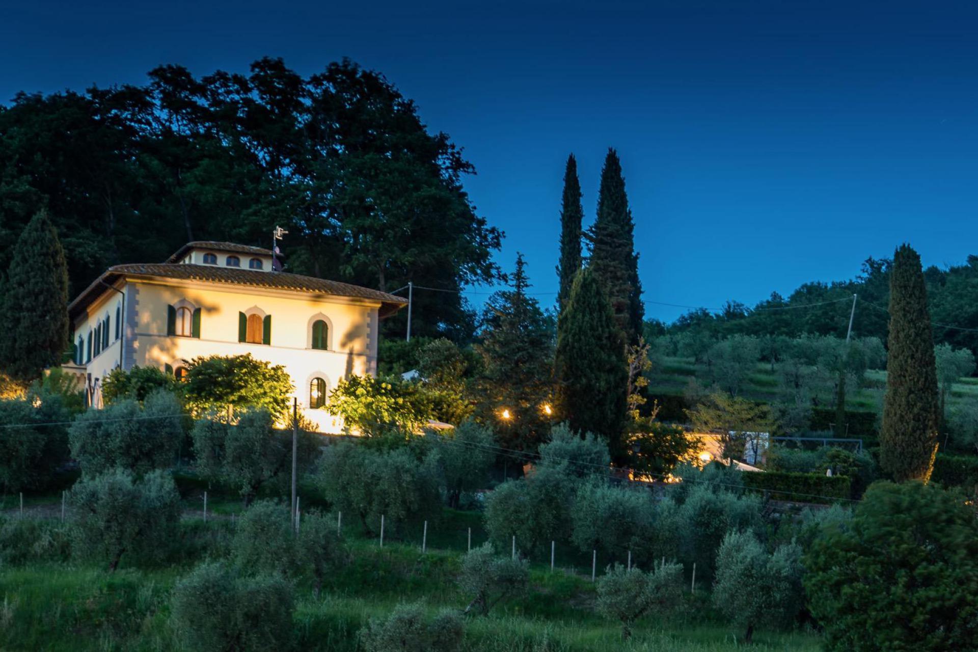 Elegante villa tussen Lucca en Florence