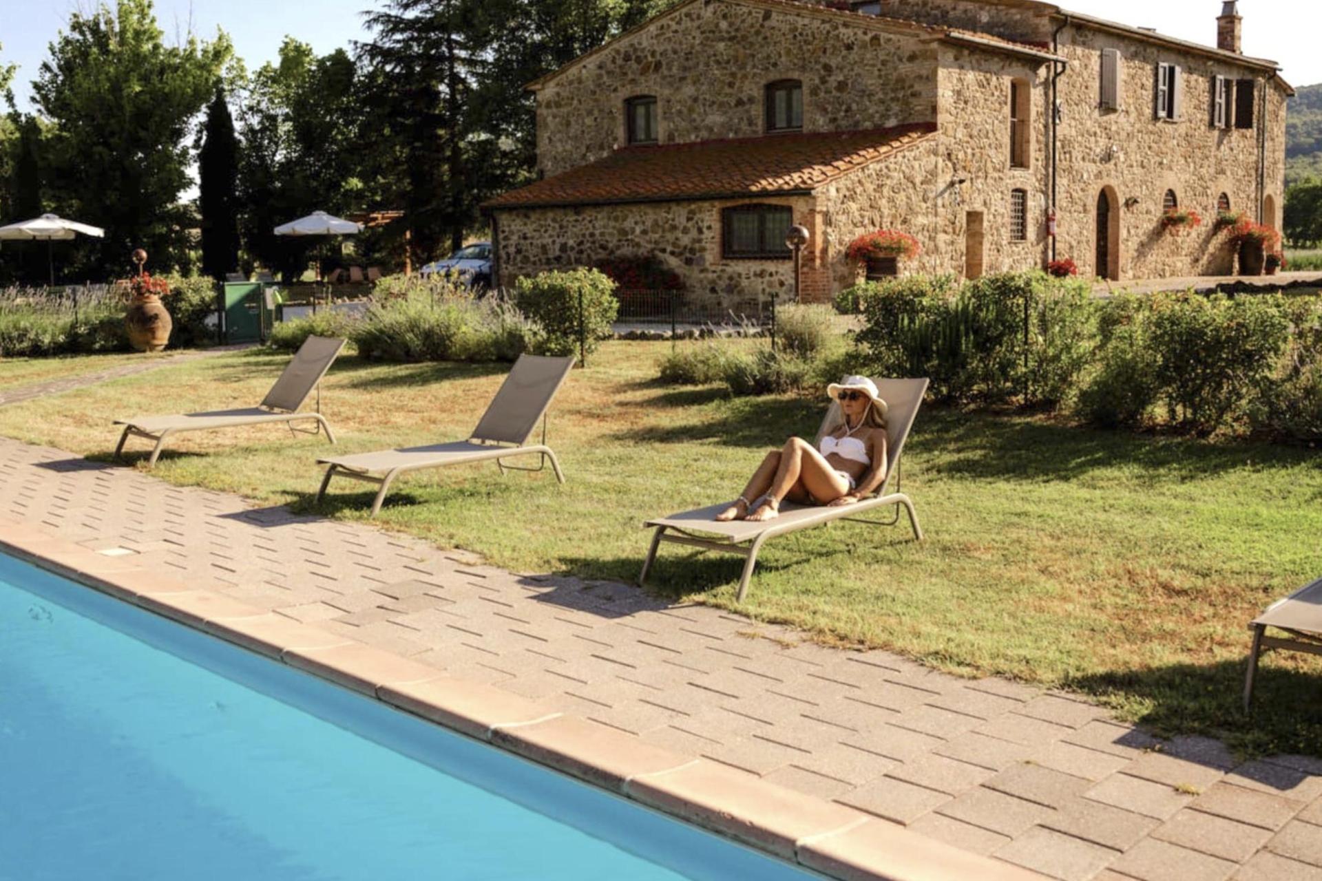 Agriturismo Toscane Agriturismo Toscane met 5 zwembaden en strand op 20 minuten