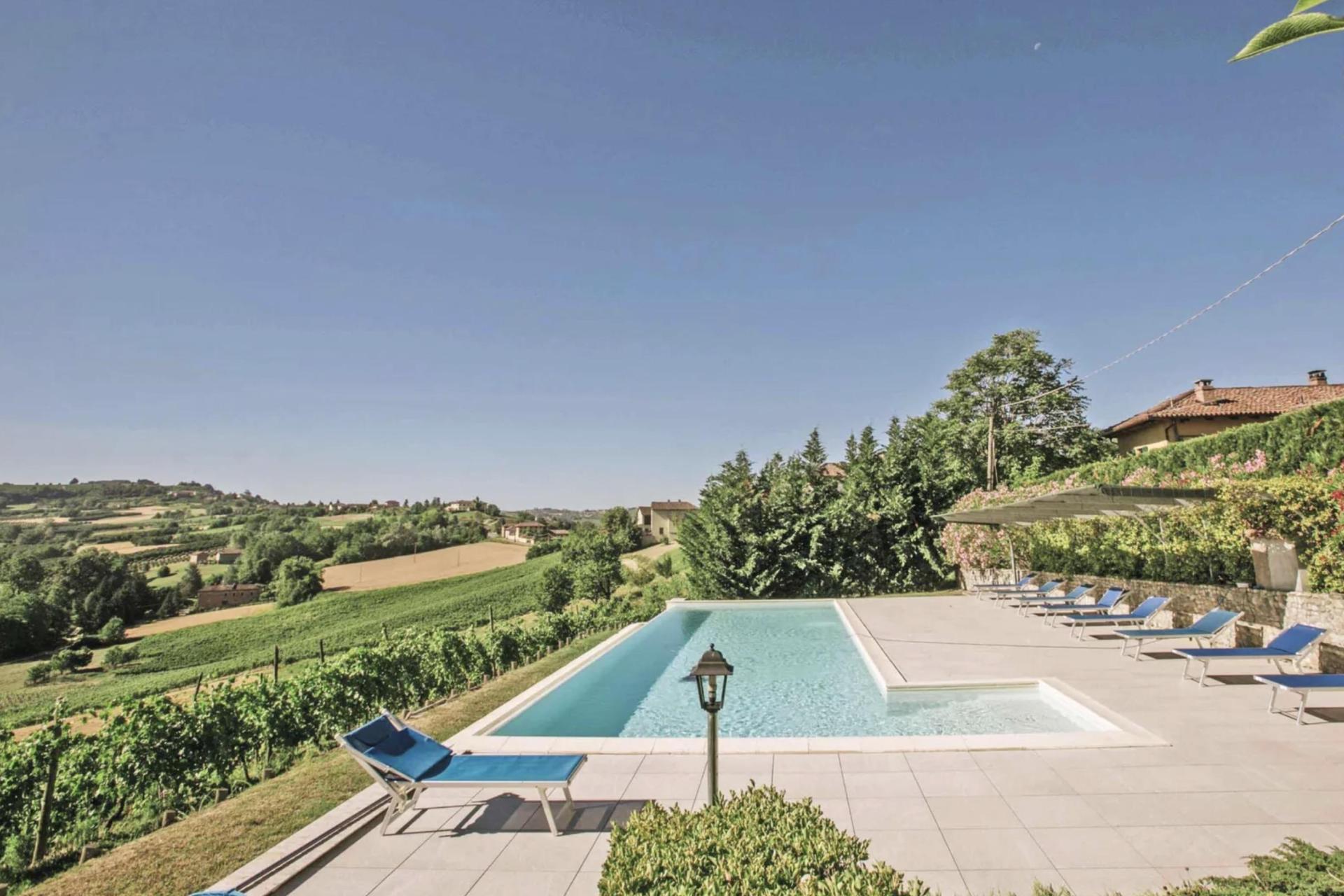 Agriturismo Piemonte Agriturismo tussen de wijngaarden van Piemonte