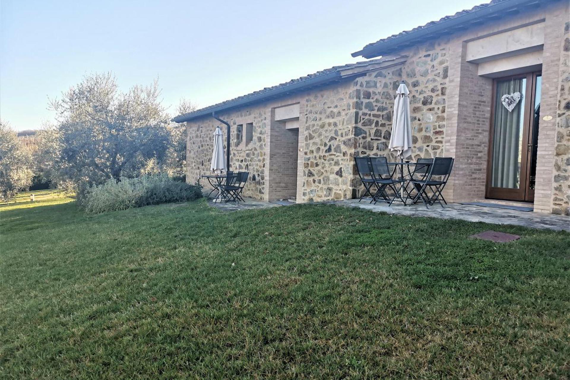 Luxury agriturismo amidst the vineyards of the Brunello