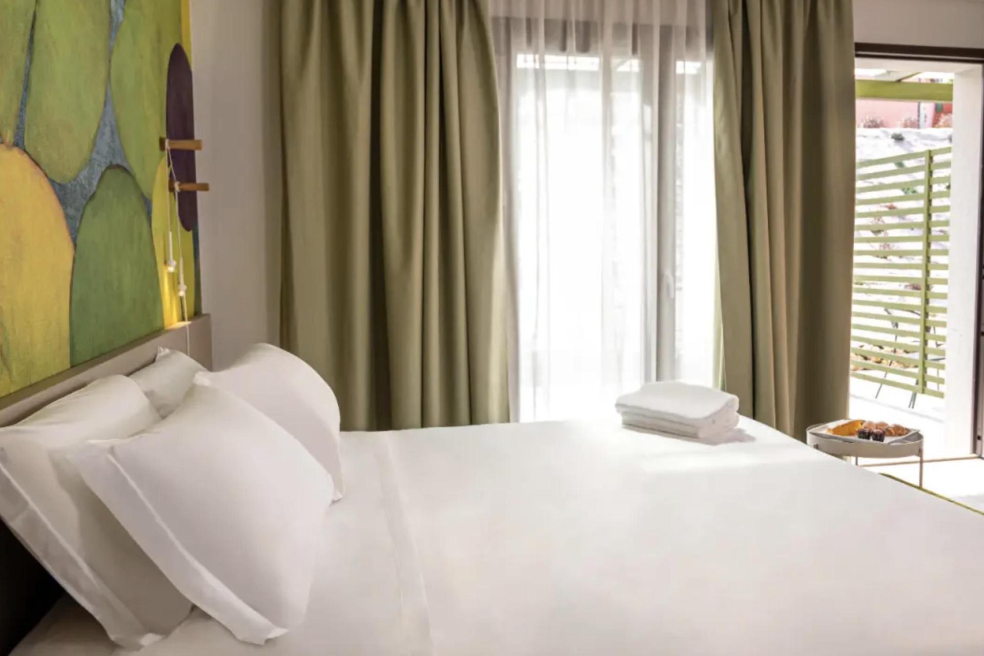 Agriturismo Le Marche Leuke agriturismo le Marche met restaurant in olijfgaard