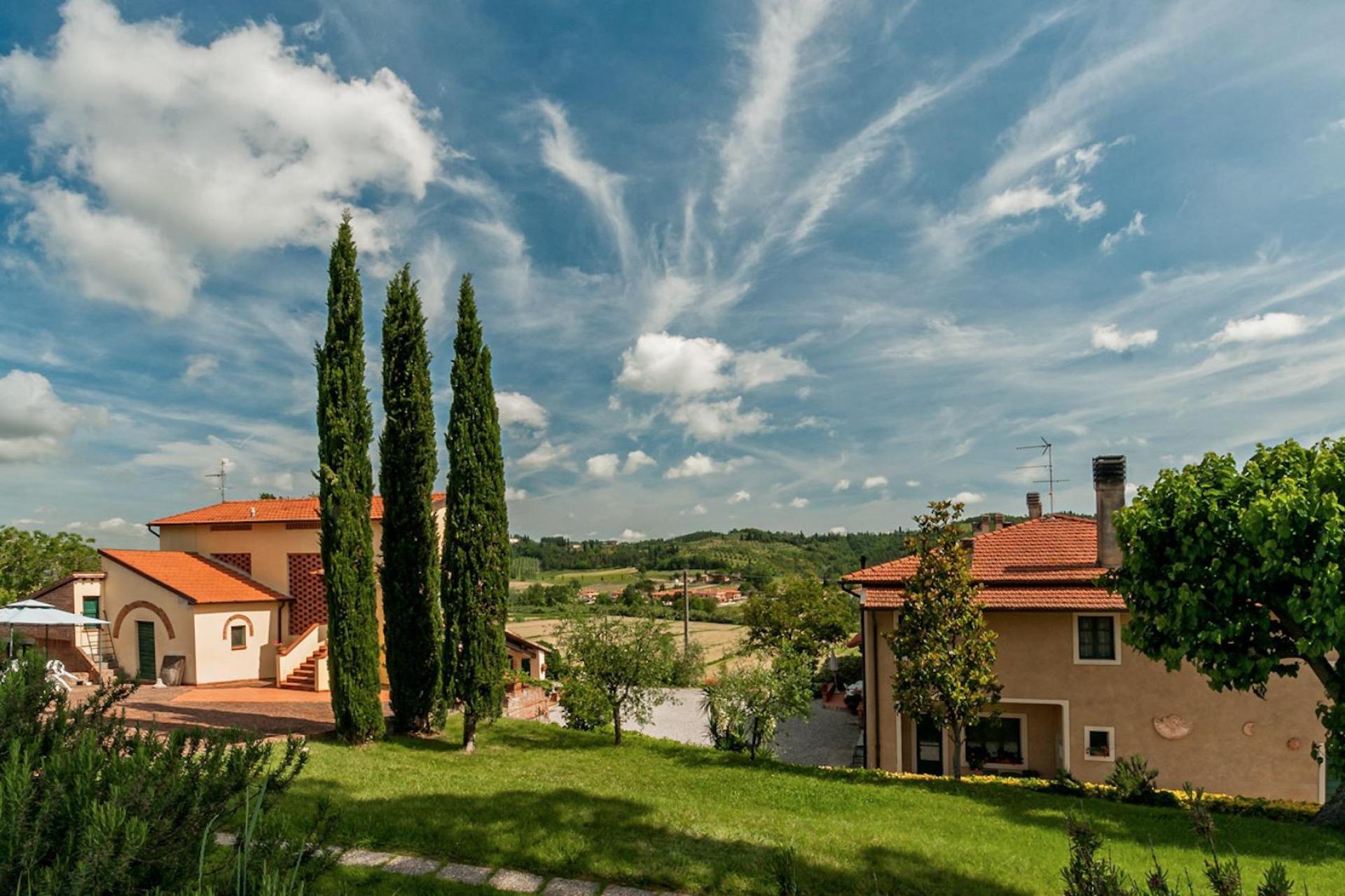 Nice agriturismo with fenced pool and toddlers' pool