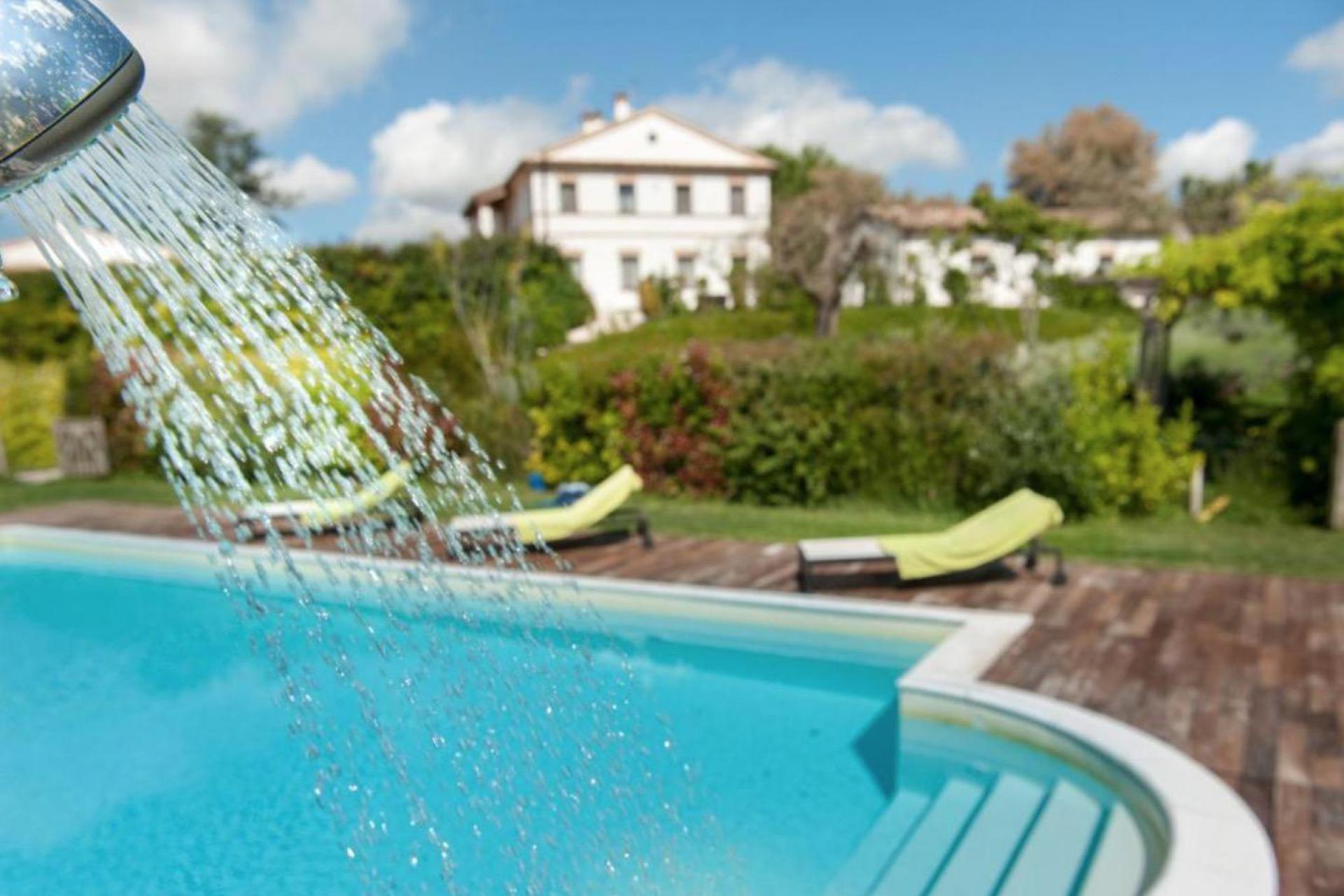 Charming agriturismo with amazing views 