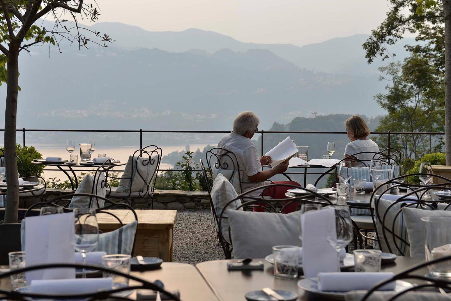 Agriturismo Lake Maggiore with outstanding views