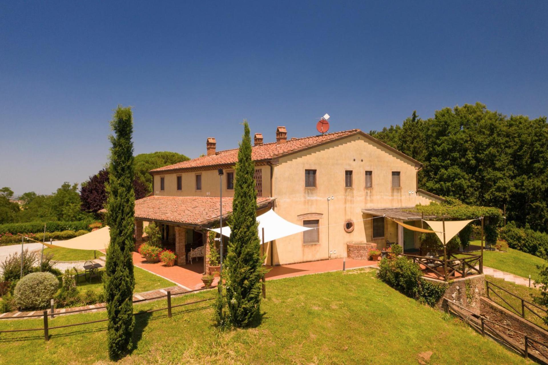 Beautiful agriturismo with panoramic pool