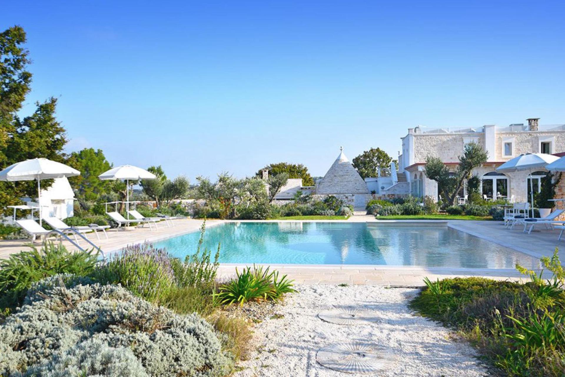 In the spring to the sea in Puglia