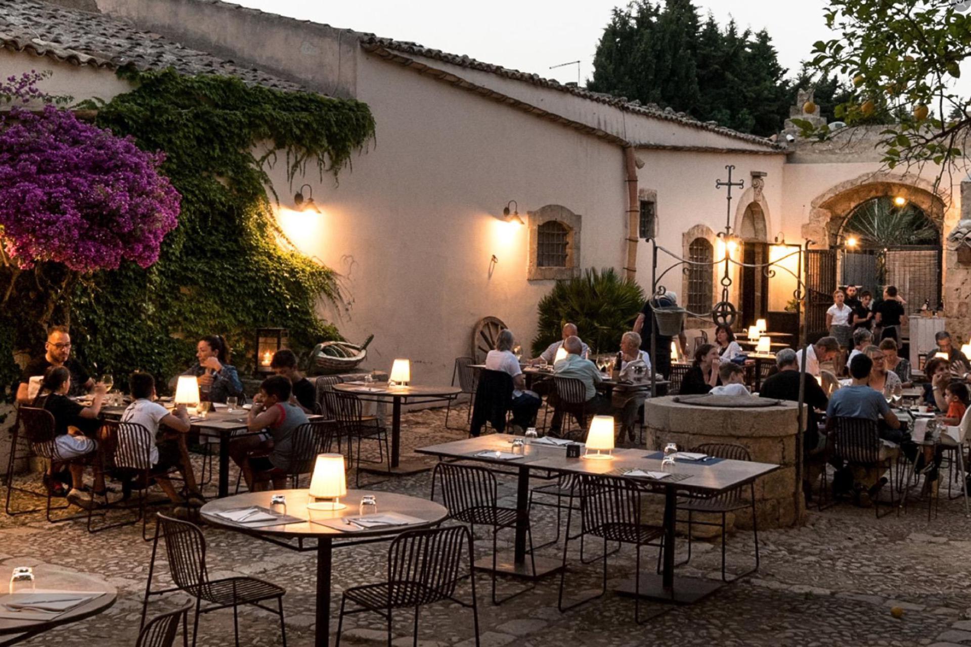 Authentic agriturismo with inner courtyard