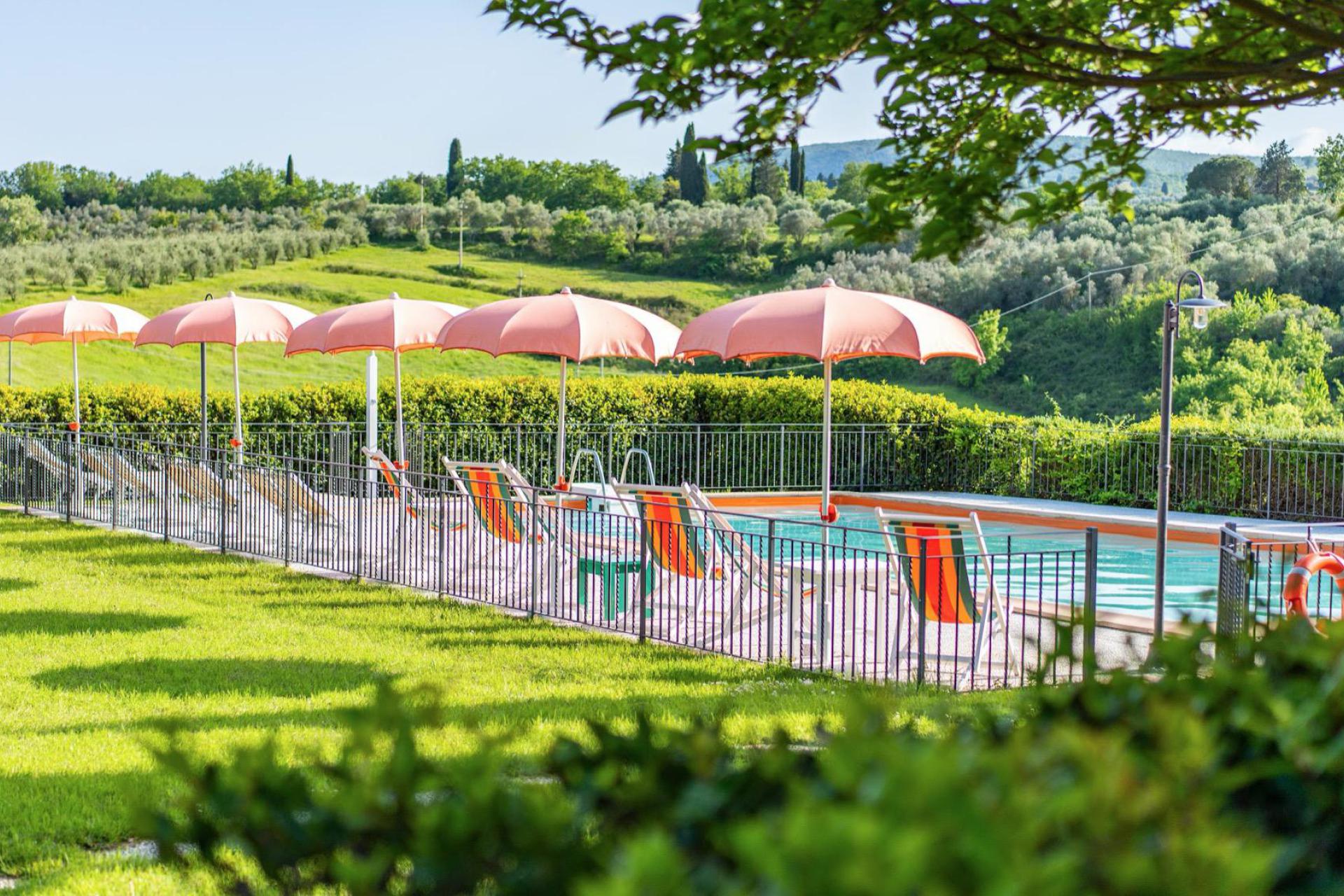 Authentic agriturismo in Tuscany with great views