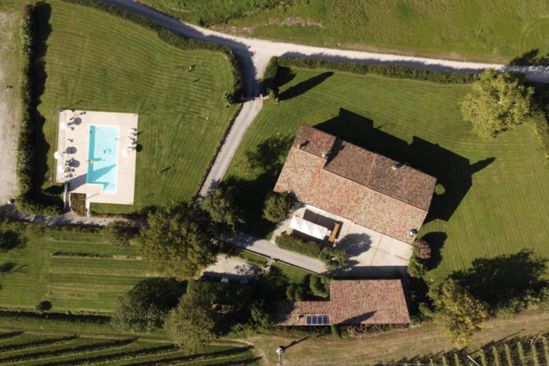 Small agriturismo with restaurant