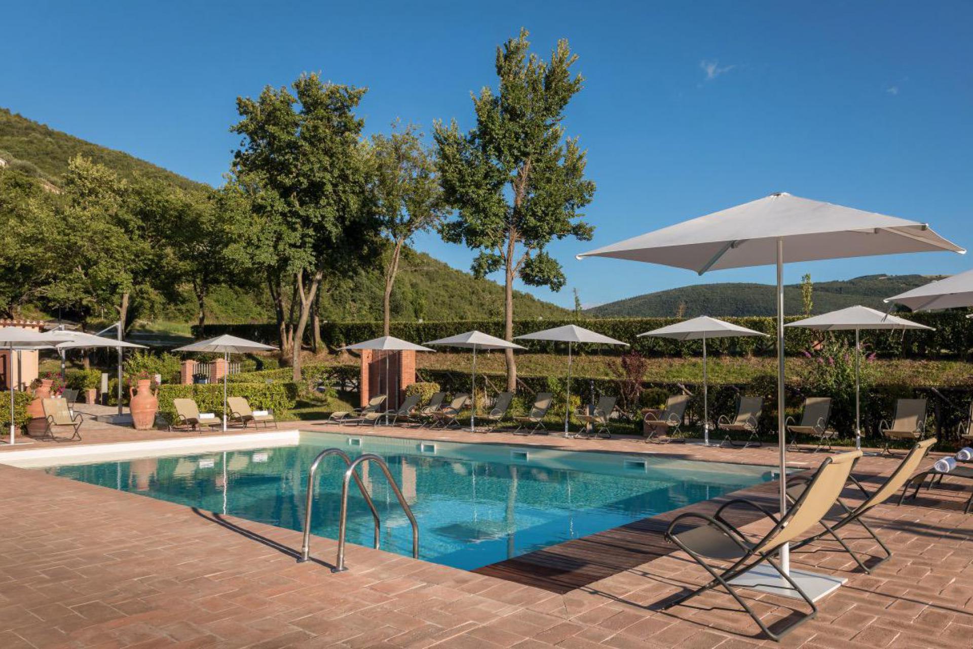 Kleinschallig resort met groot zwembad speciaal voor kinderen