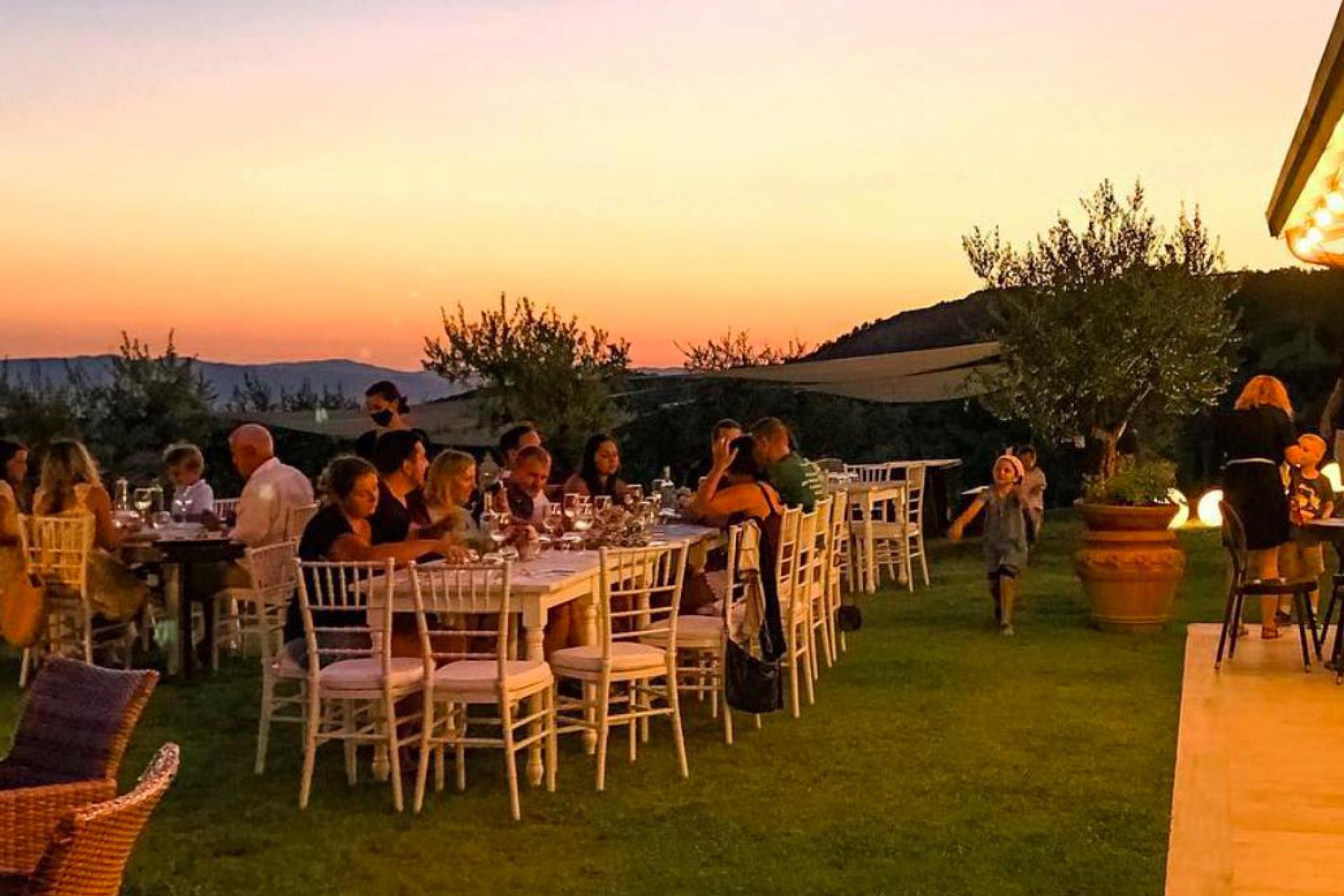 Grote agriturismo centraal in Toscane met prachtig uitzicht