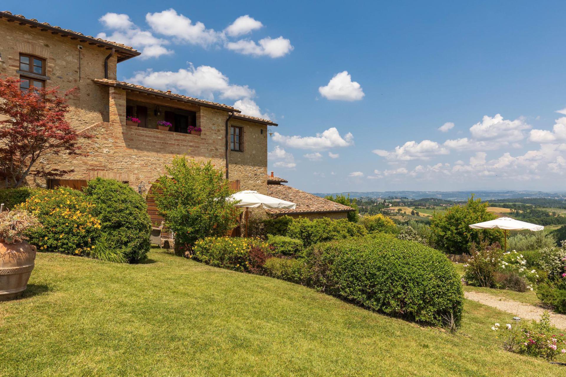 Elegante wijnboerderij en agriturismo bij San Gimignano