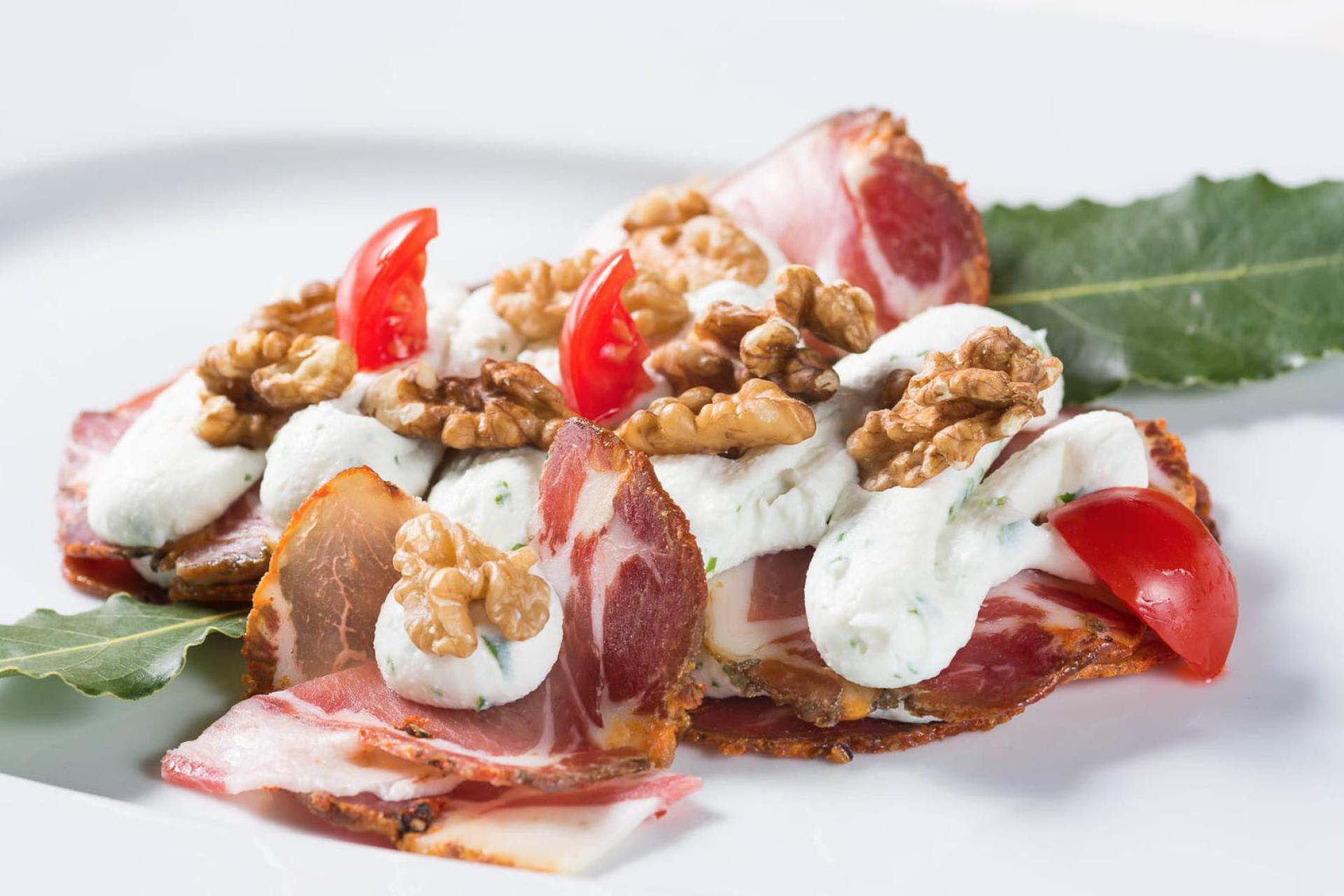 Agriturismo met goed restaurant nabij de zee in Calabrie