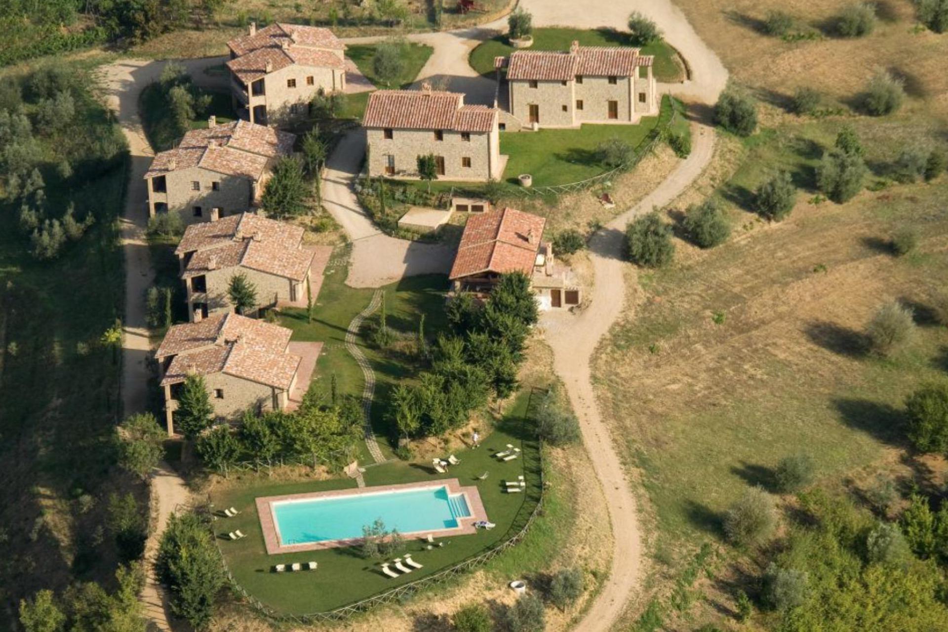 Agriturismo op loopafstand van een dorpje tussen Umbrië en Toscane