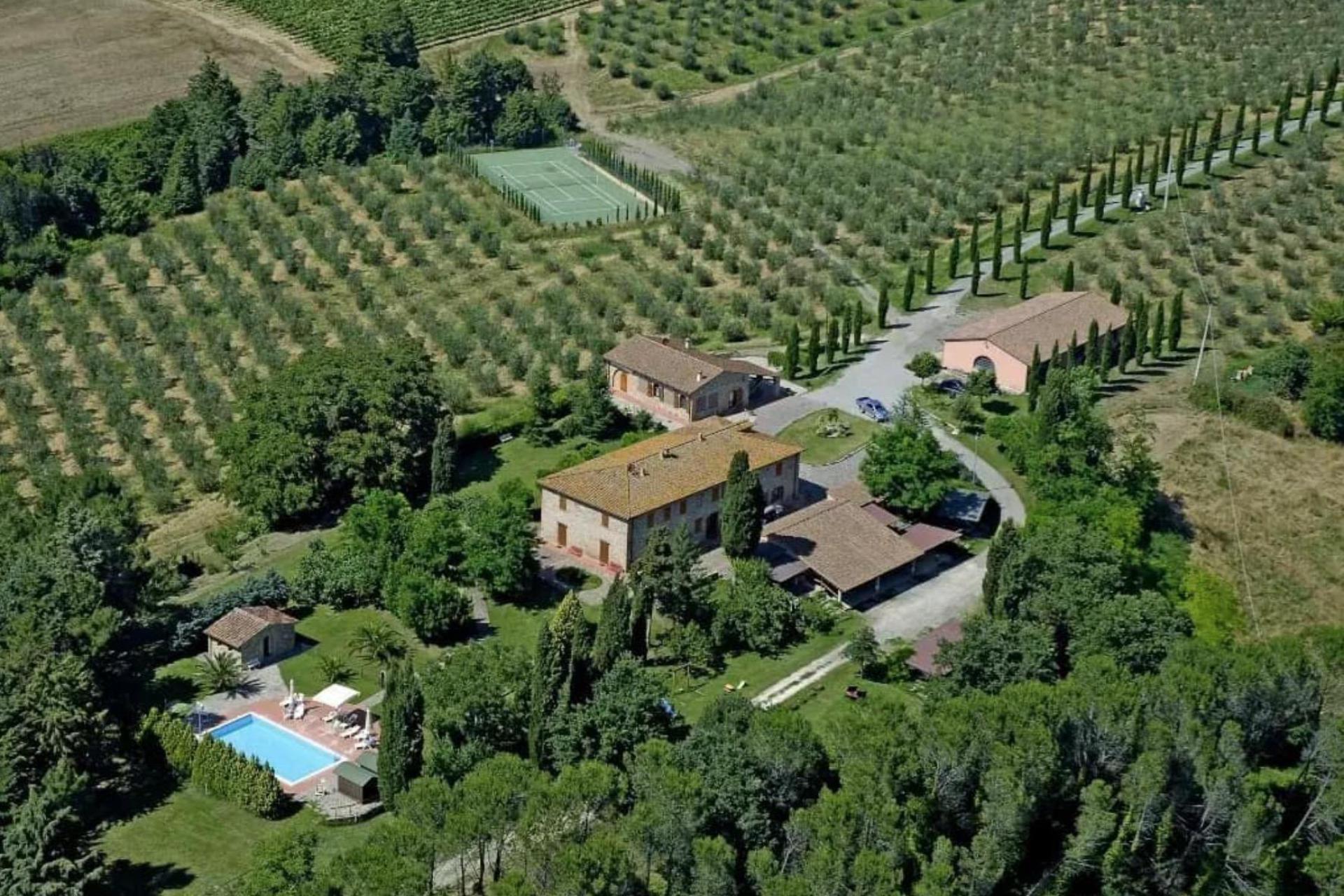 Agriturismo met wijnkelder in Toscane