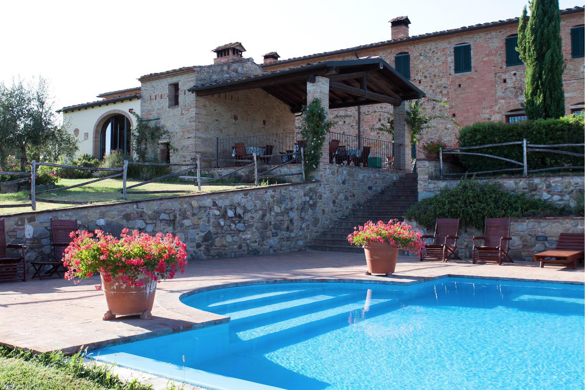 Toscaanse agriturismo voor wijn- en culinaire liefhebbers
