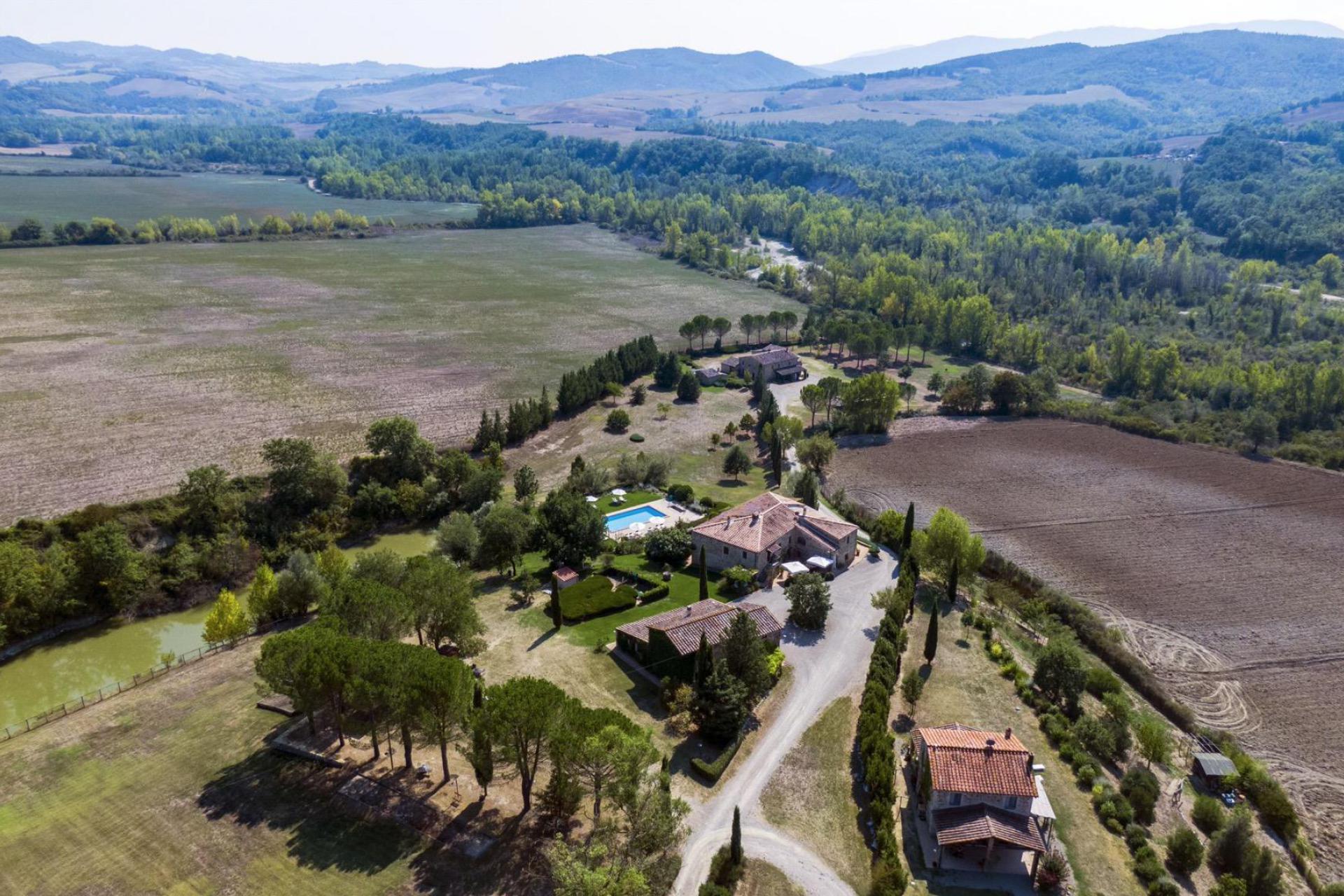 Gastvrije, panoramisch gelegen agriturismo in Toscane