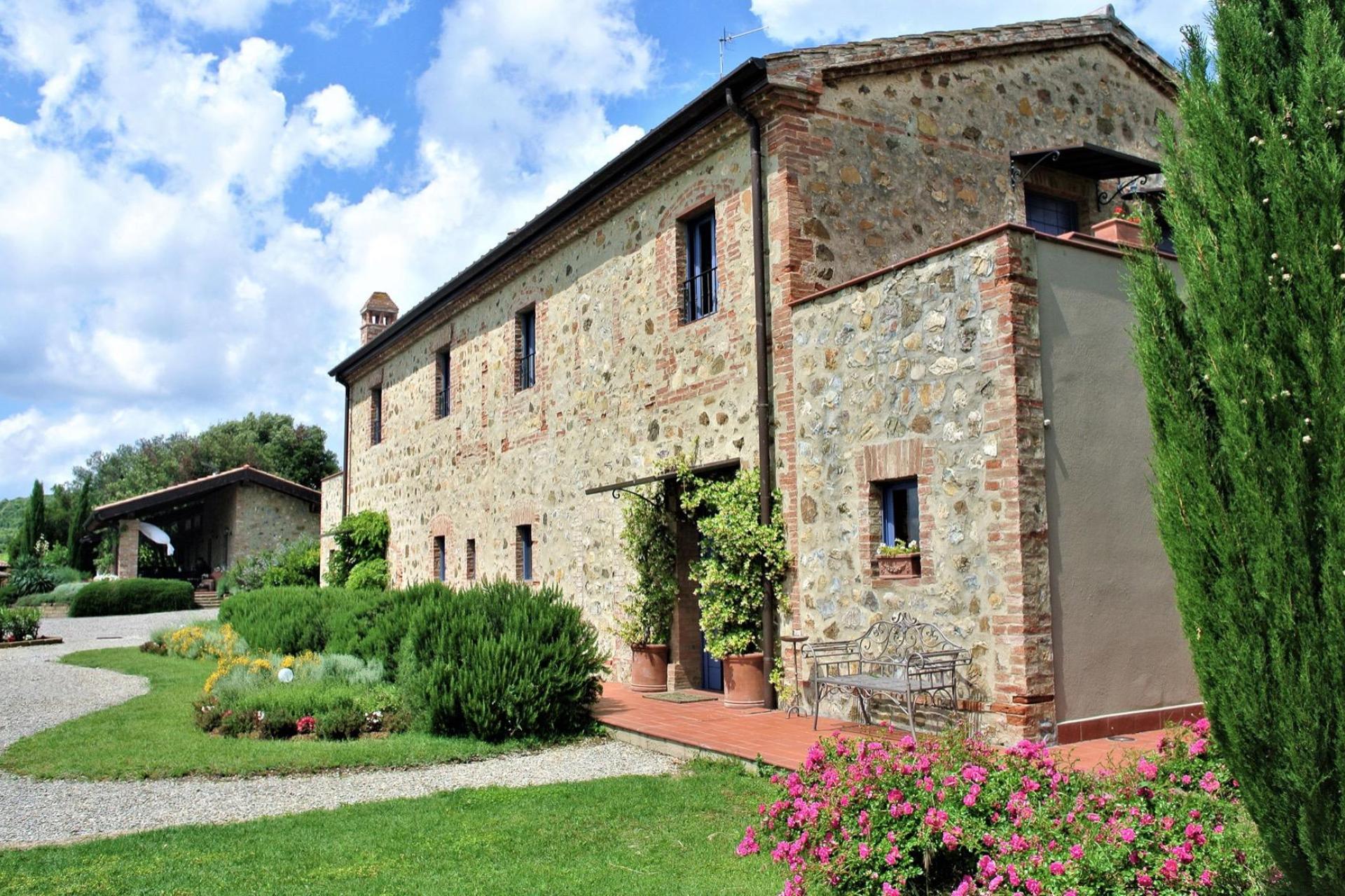 Agriturismo tussen wijngaarden ten zuiden van Siena