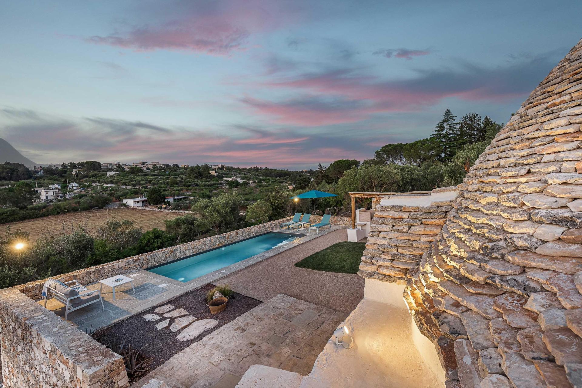 Authentiek trulli resort met zwembad in Puglia