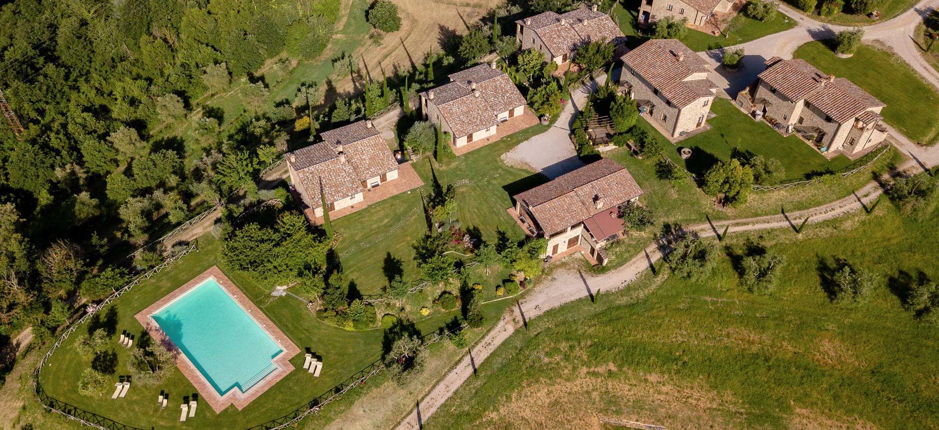 Agriturismo Umbria Agriturismo between Tuscany and Umbria, within walking distance of a village