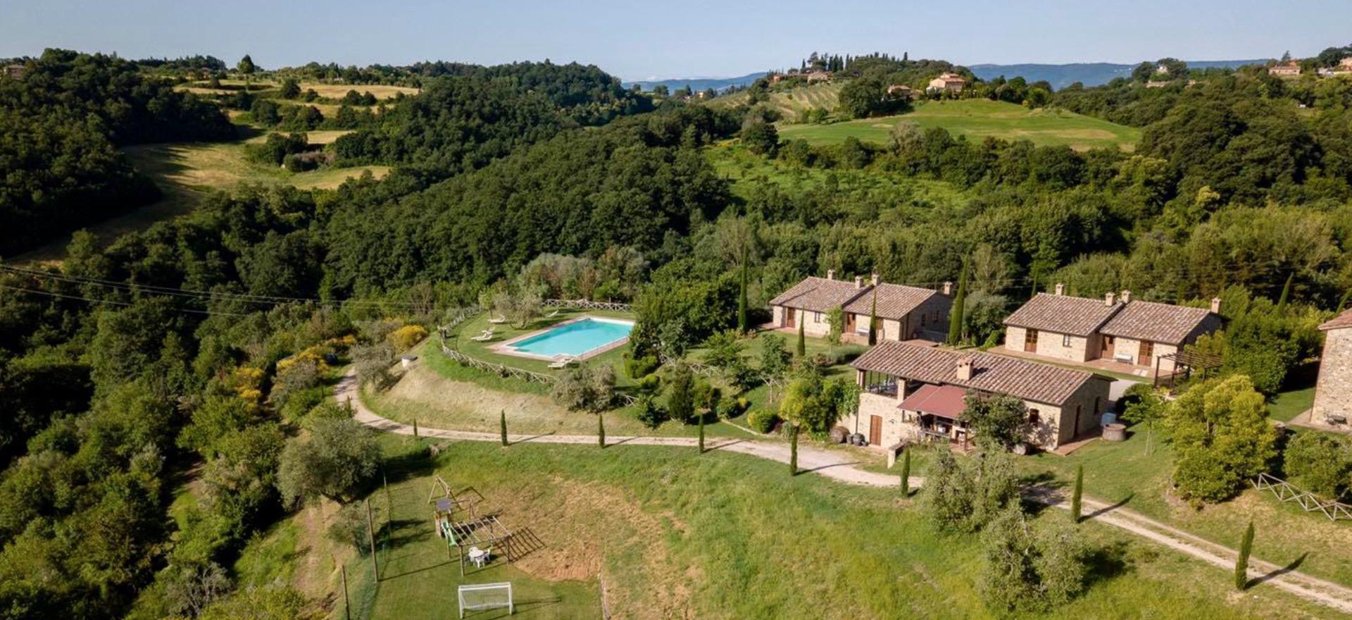 Agriturismo Umbria Agriturismo between Tuscany and Umbria, within walking distance of a village
