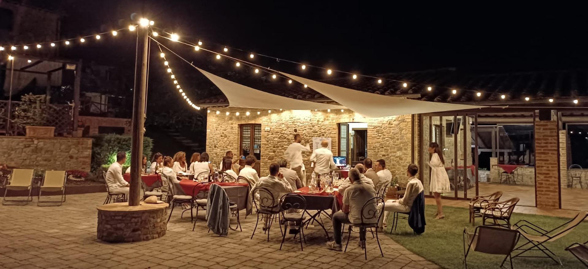 Agriturismo Umbria Agriturismo between Tuscany and Umbria, within walking distance of a village