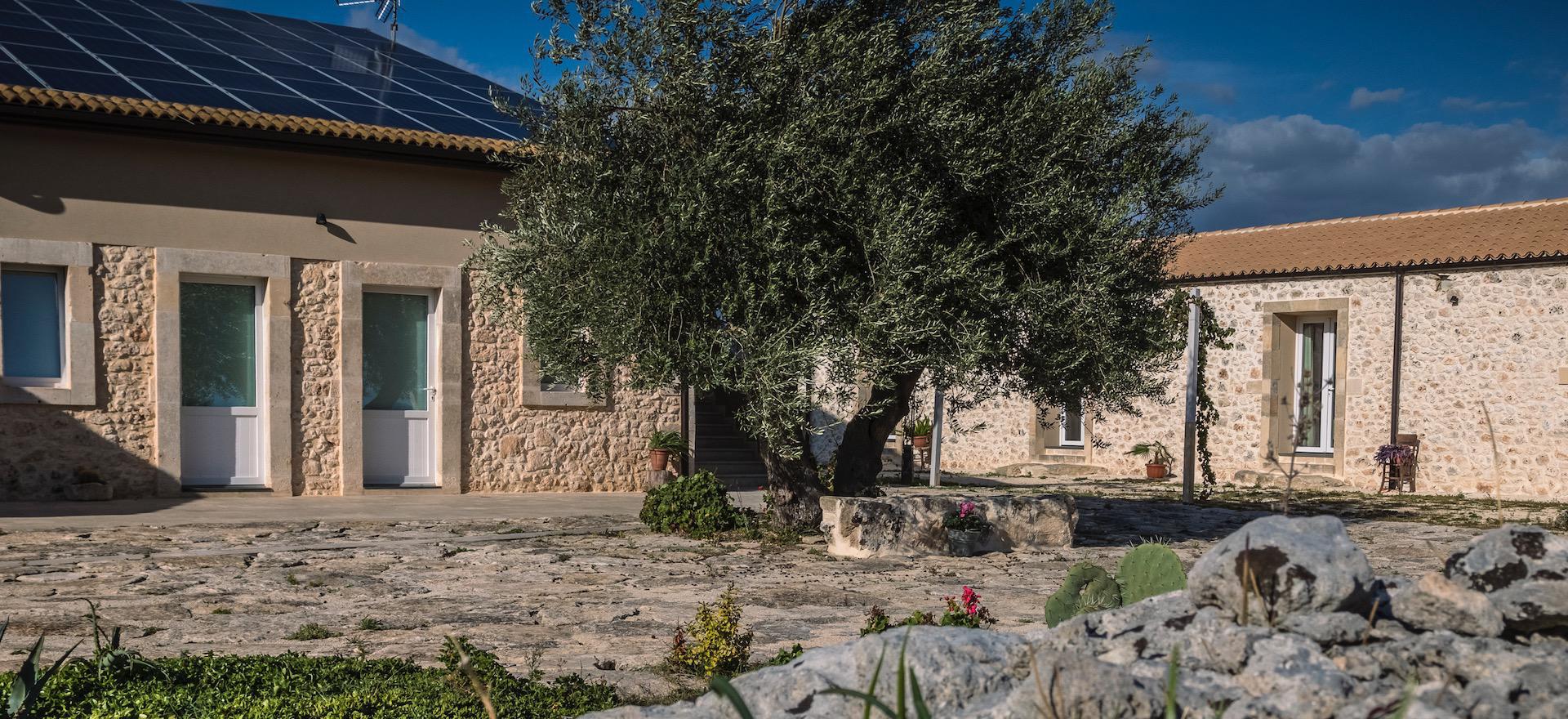 Agriturismo Sicily Agriturismo in the Sicilian countryside