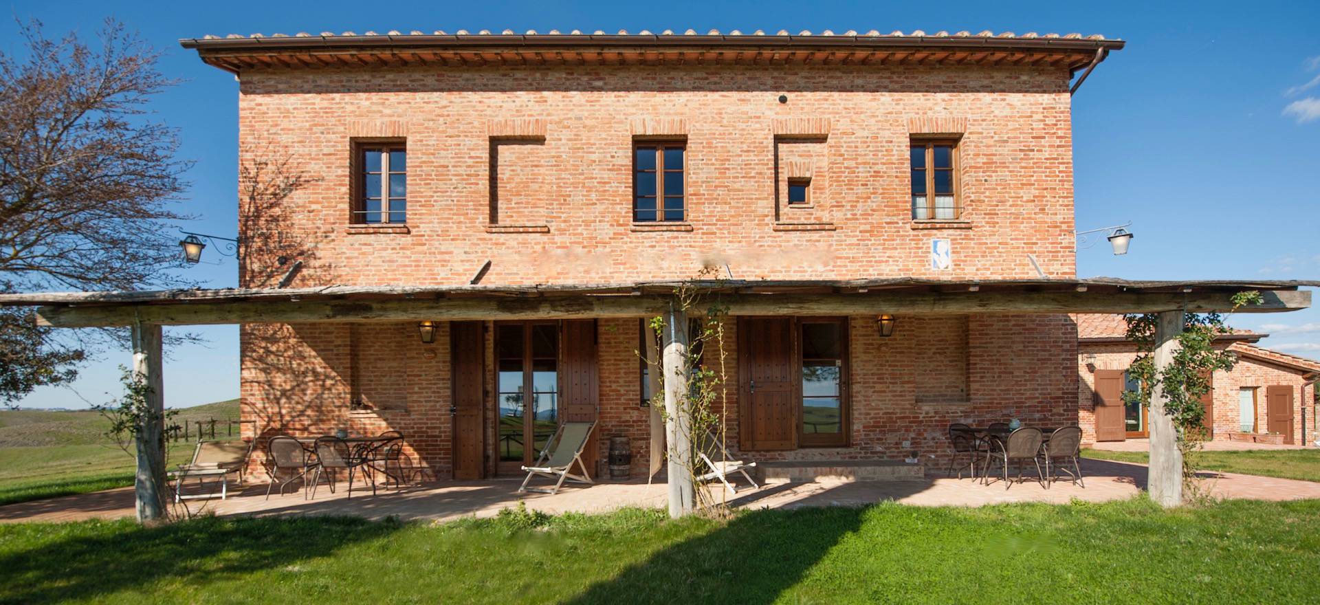 Agriturismo Tuscany Agriturismo Siena for peace, nature, luxury and comfort