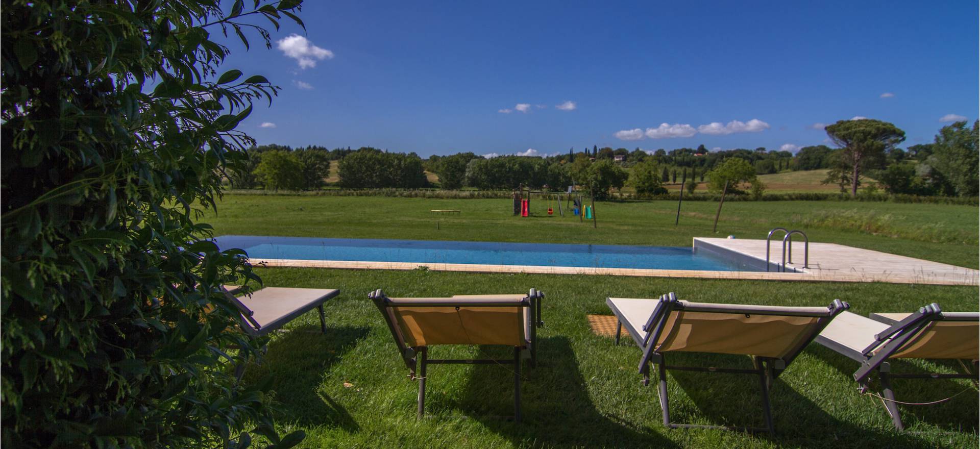 Agriturismo Tuscany Agriturismo Siena, luxury apartments and swimming pool