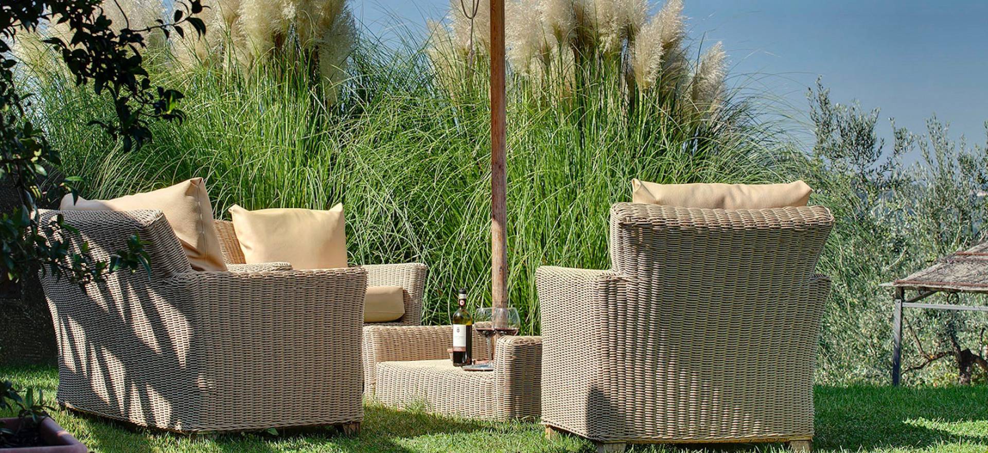 Agriturismo Tuscany Agriturismo surrounded by vineyards near Florence, Tuscany