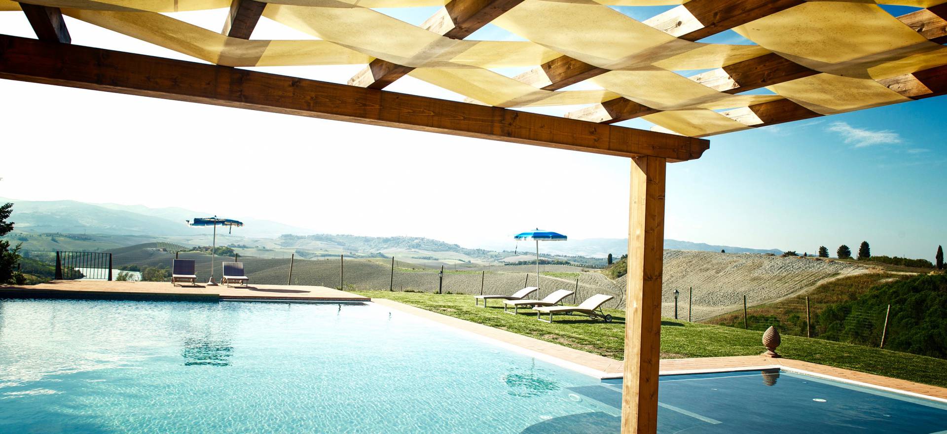 Agriturismo Tuscany Agriturismo Tuscany, kid friendly and super welcoming!