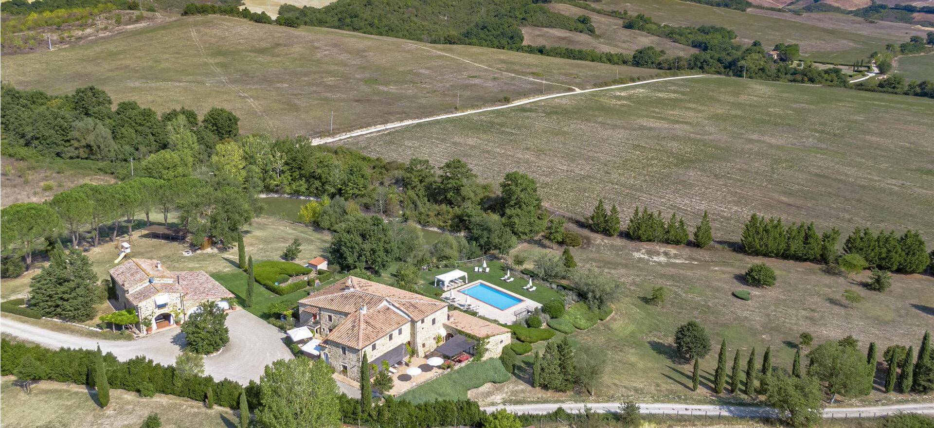 Agriturismo Tuscany Agriturismo Tuscany with tastefully decorated apartments