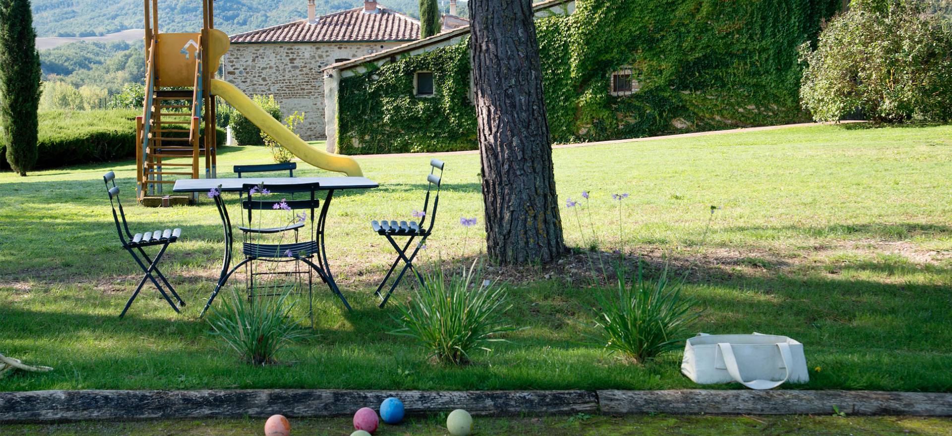 Agriturismo Tuscany Agriturismo Tuscany with tastefully decorated apartments