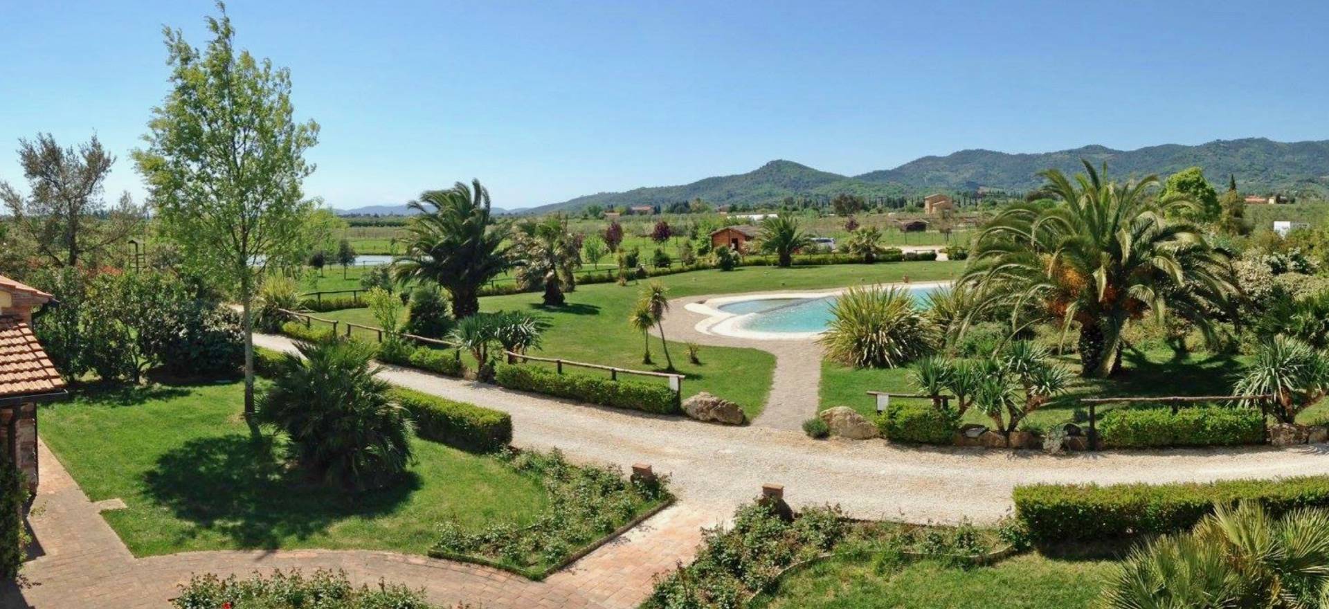 Agriturismo Tuscany Agriturismo with restaurant near the Tuscan coast