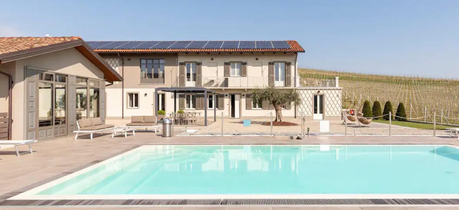 Agriturismo Piedmont Apartments with swimming pool in Piedmont