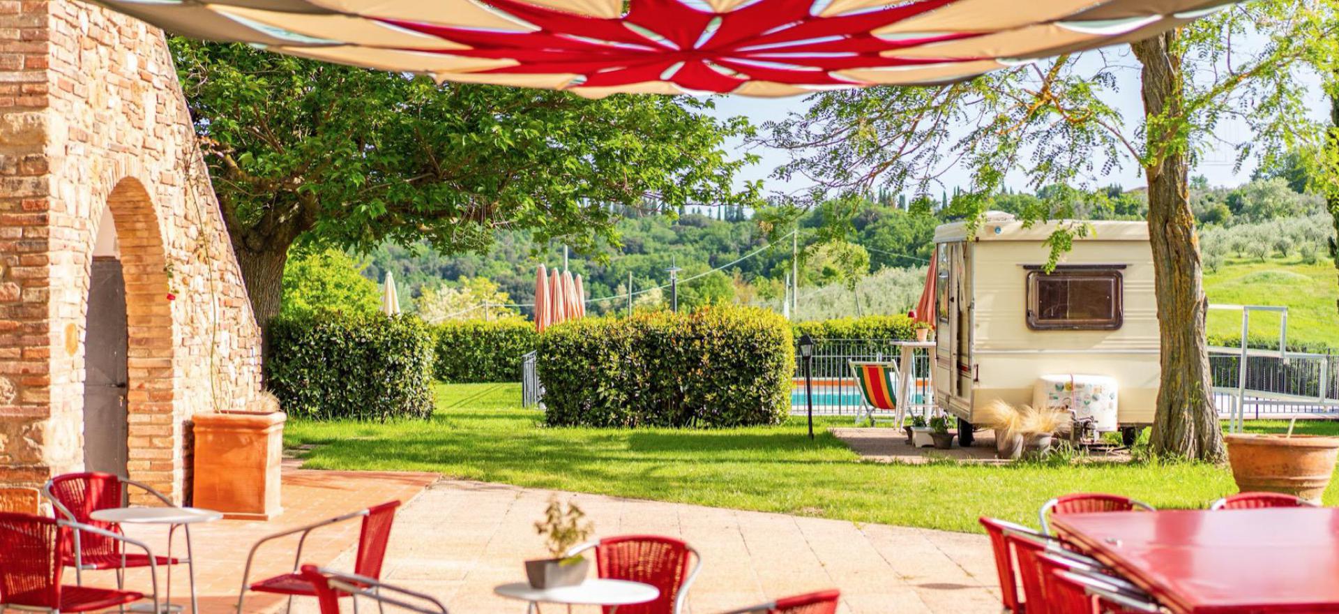Agriturismo Tuscany Authentic agriturismo in Tuscany with great views