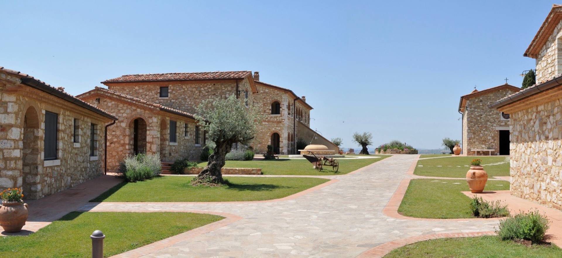 Agriturismo Tuscany Beautiful olive farm Agriturismo east of Siena