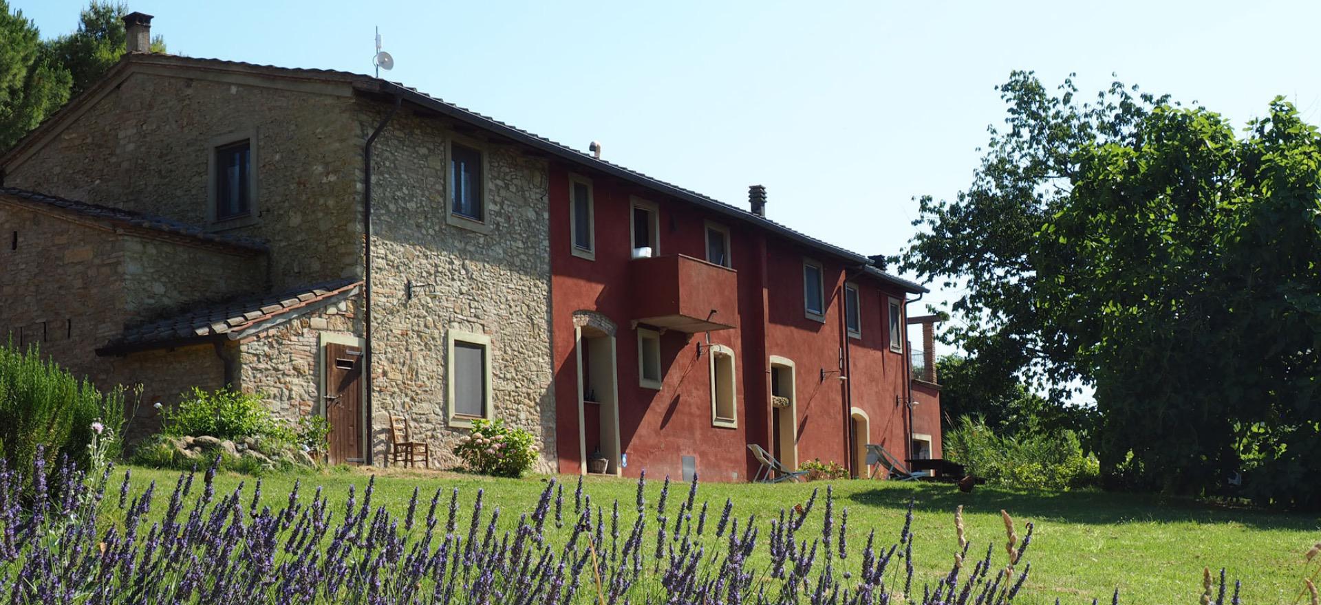 Agriturismo Tuscany Child-friendly agriturismo in Tuscany with restaurant