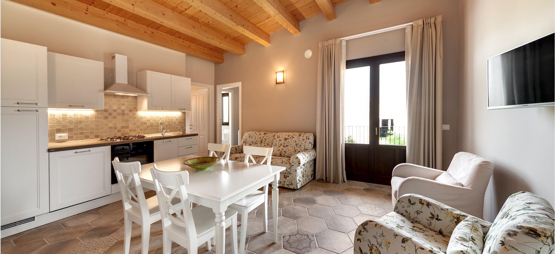 Agriturismo Sicily Child friendly agriturismo Sicily with beautiful pool