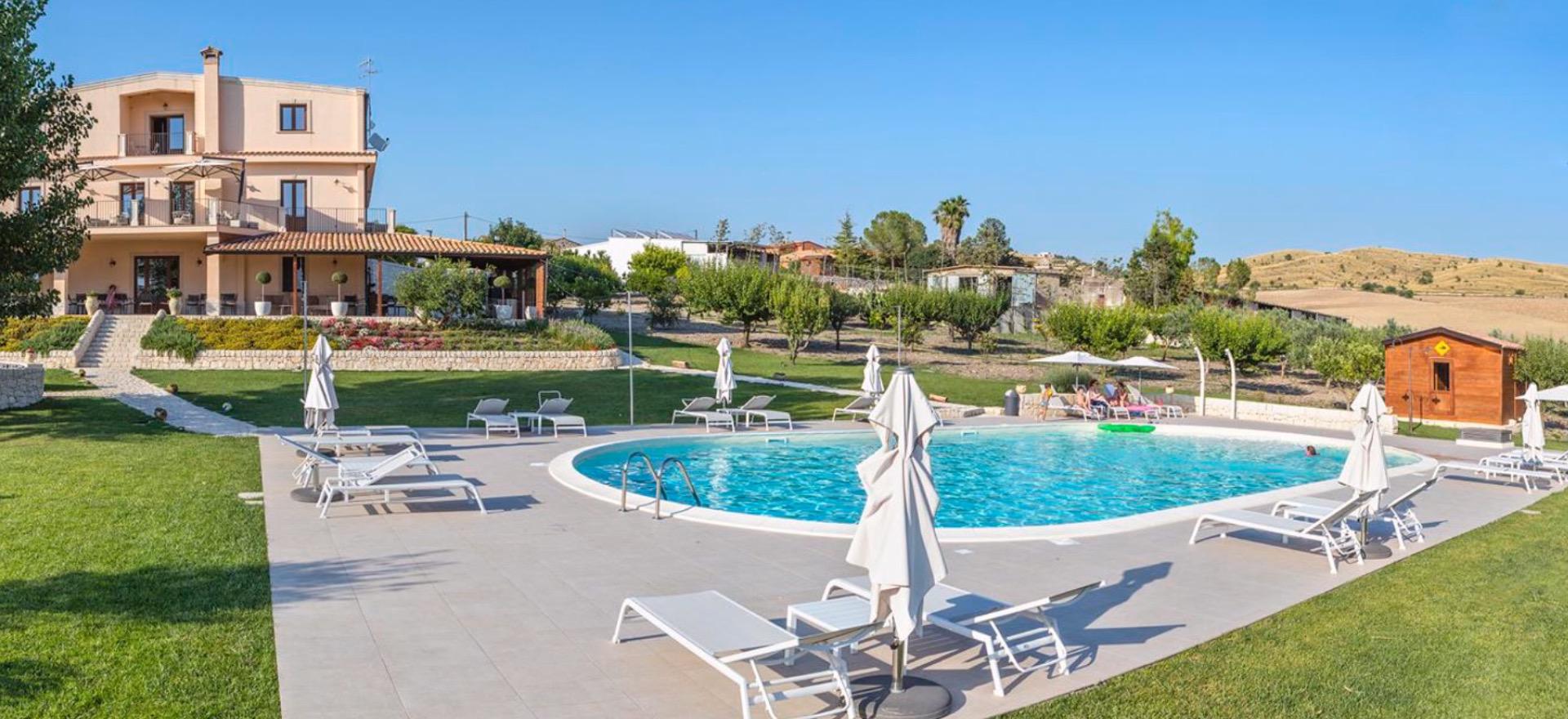 Agriturismo Sicily Child friendly agriturismo Sicily with beautiful pool