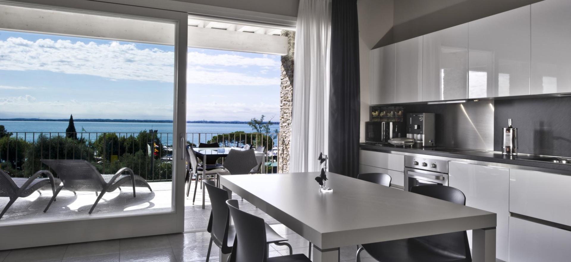 Agriturismo Lake Como and Lake Garda Child-friendly residence within walking distance of Lake Garda