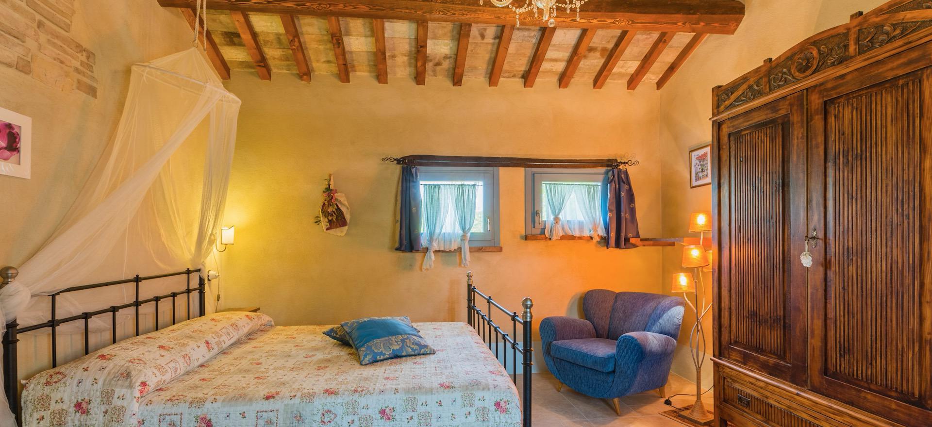 Agriturismo Marche Cosy agriturismo near authentic village in Marche