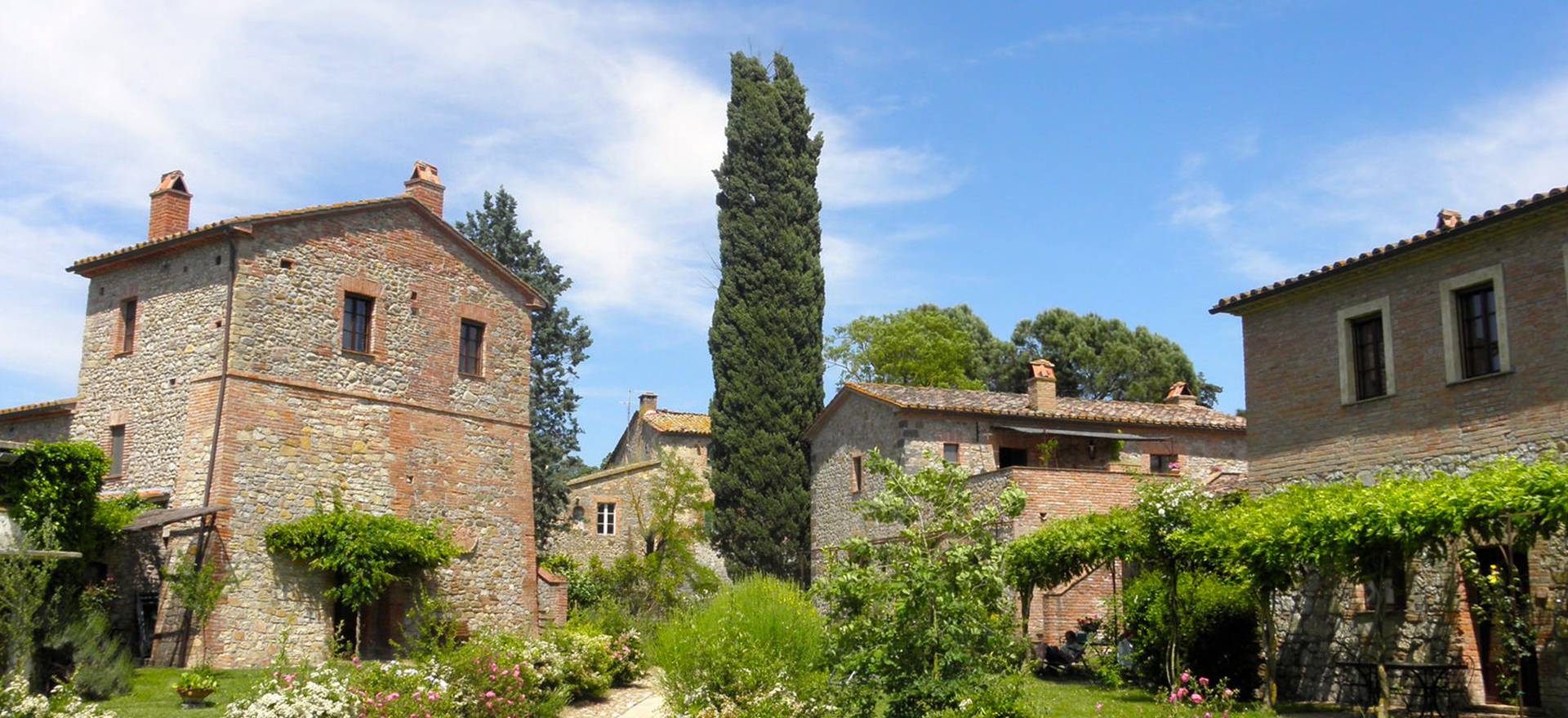 Agriturismo Umbria Cozy and child-friendly Agriturismo - Farmhouse in Umbria