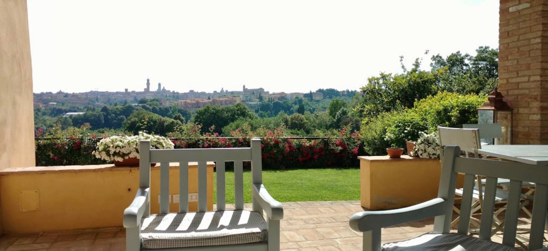 Agriturismo Tuscany Elegant agriturismo with amazing views of Siena
