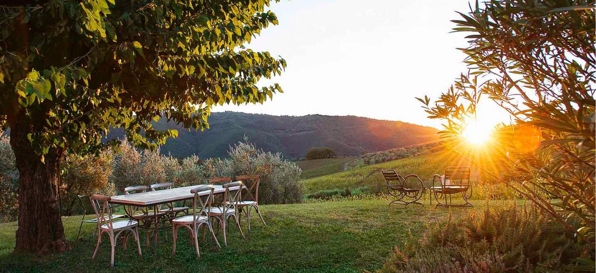 Agriturismo Tuscany Exceptional agriturismo and winery in Tuscany