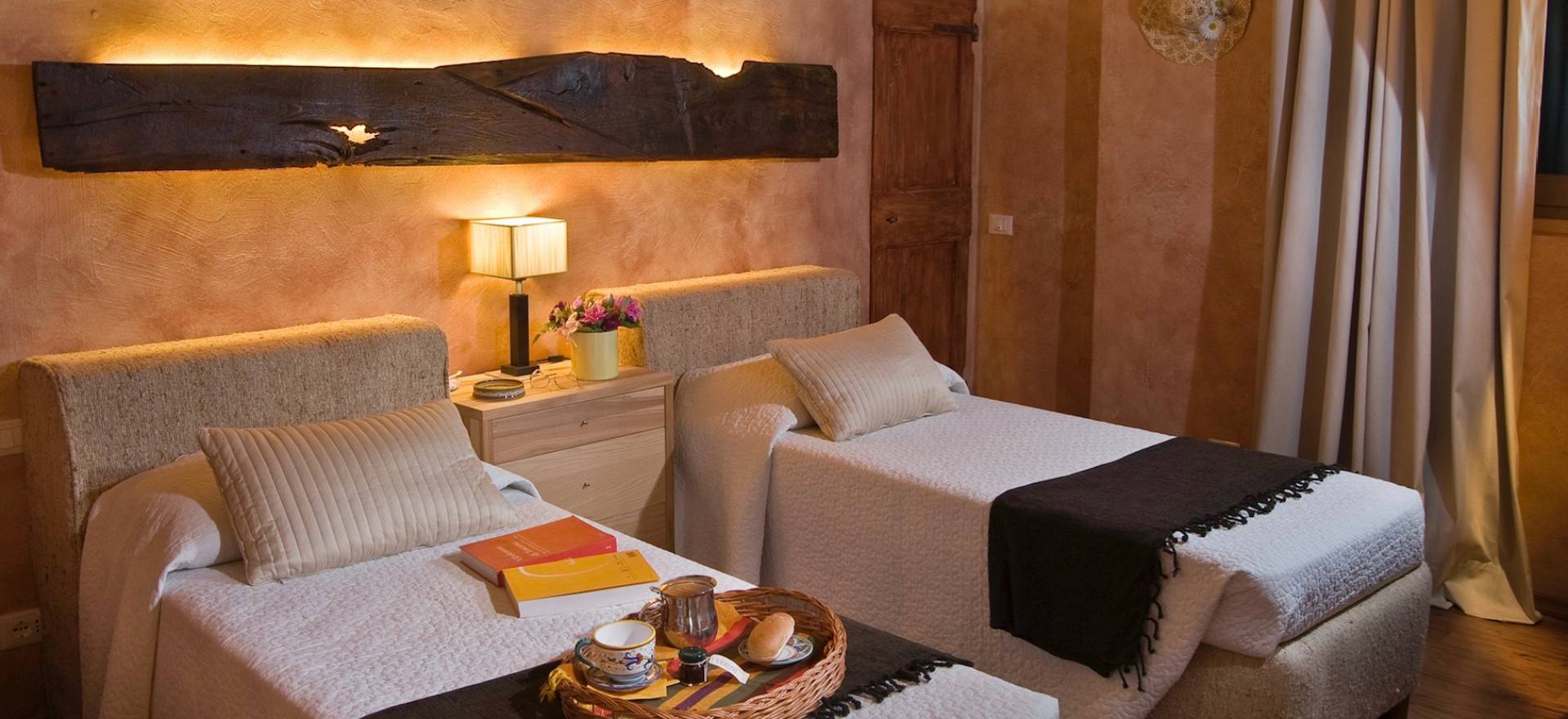 Agriturismo Tuscany Exceptional agriturismo and winery in Tuscany