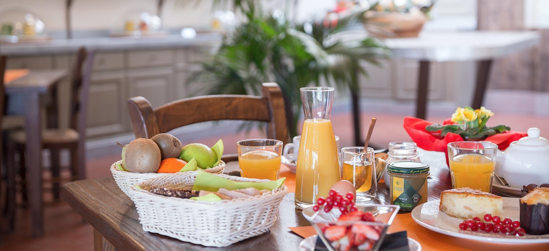 Agriturismo Tuscany Family-friendly agriturismo in Tuscany with restaurant